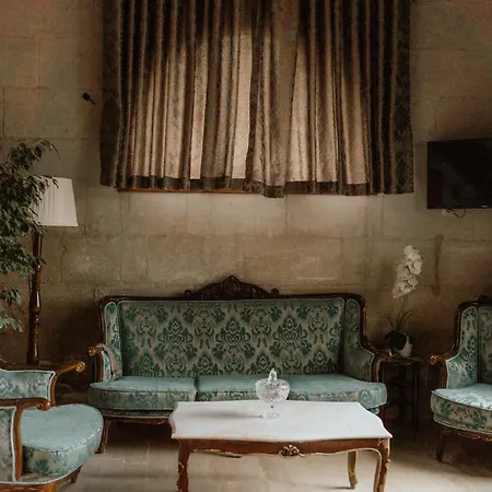 מלון Kismet Cave Mansion