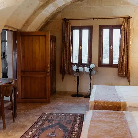 Kismet Cave Mansion