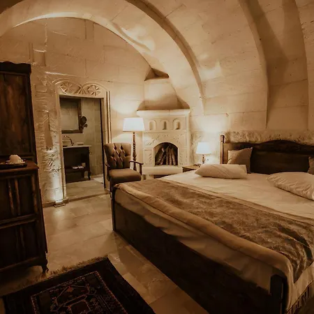 Kismet Cave Mansion Hotel