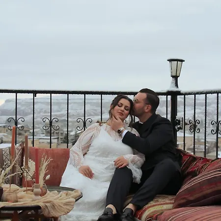 Kismet Cave Mansion Hotel