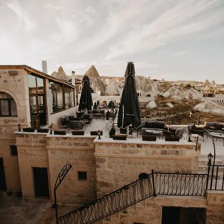 Kismet Cave Mansion מלון