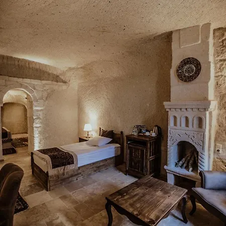 Kismet Cave Mansion 5* גורמה
