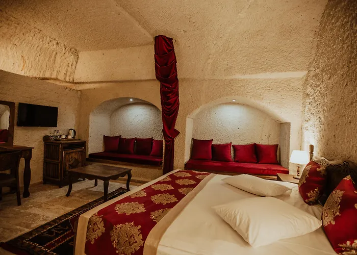 Otel Kismet Cave Mansion 5*