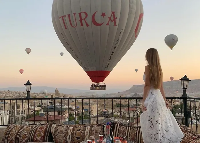 Otel Kismet Cave Mansion