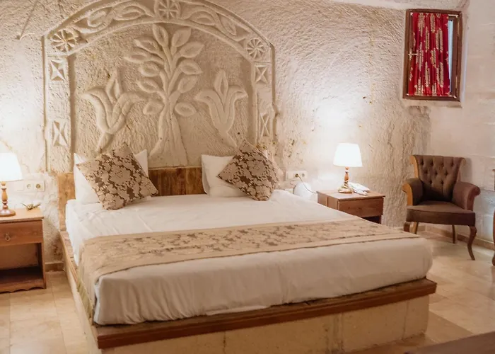 Otel Kismet Cave Mansion